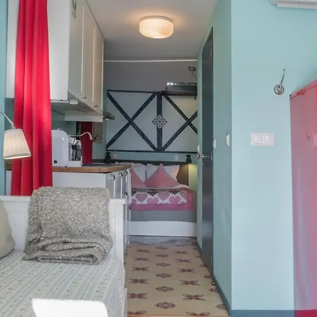 Heart - White By Lovelystay *