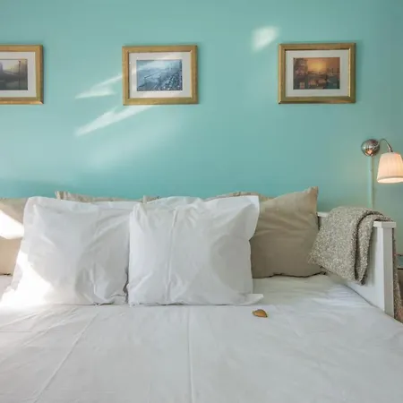 Heart - White By Lovelystay